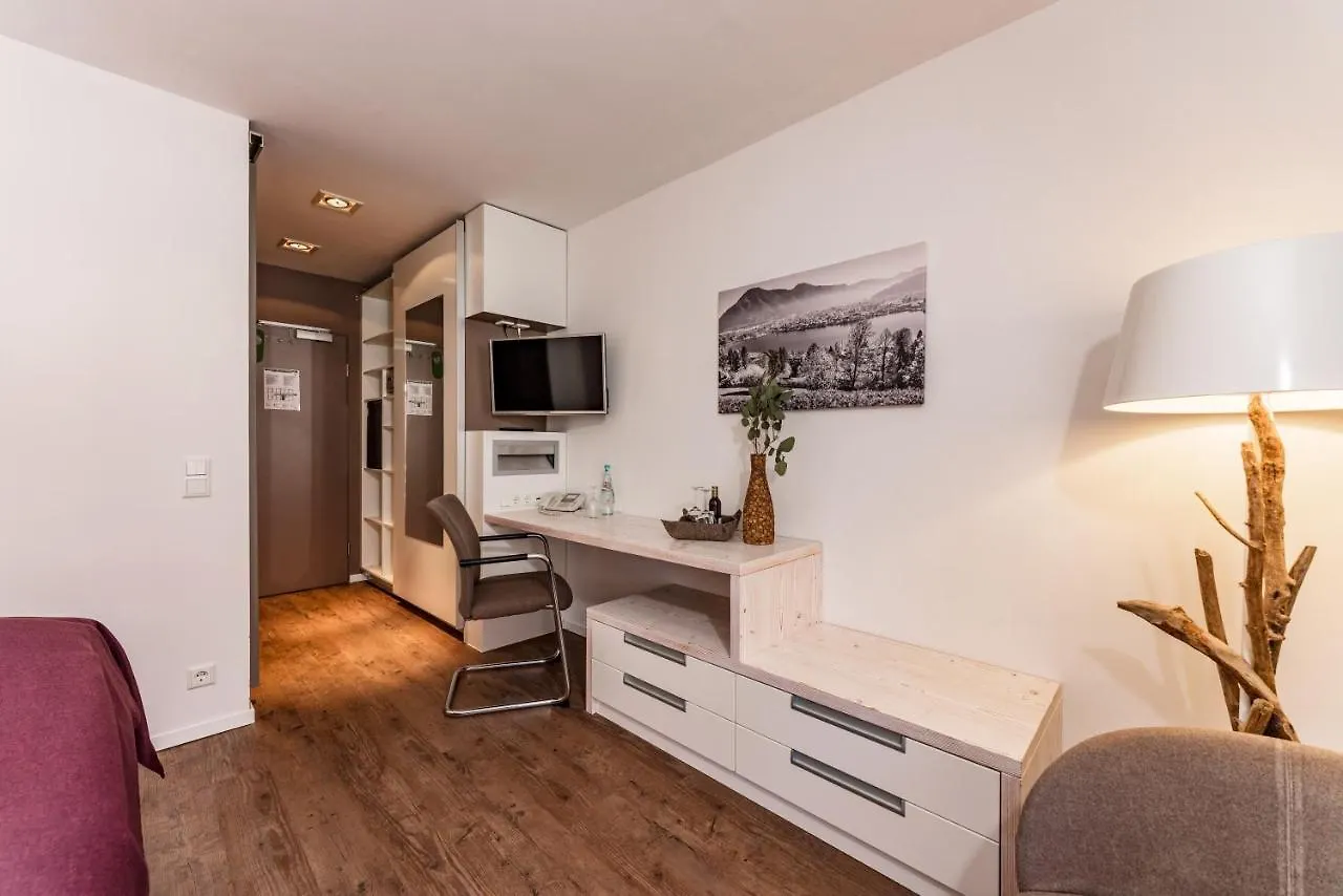 Hotel Villa Lago Bad Wiessee 3*,  Germany